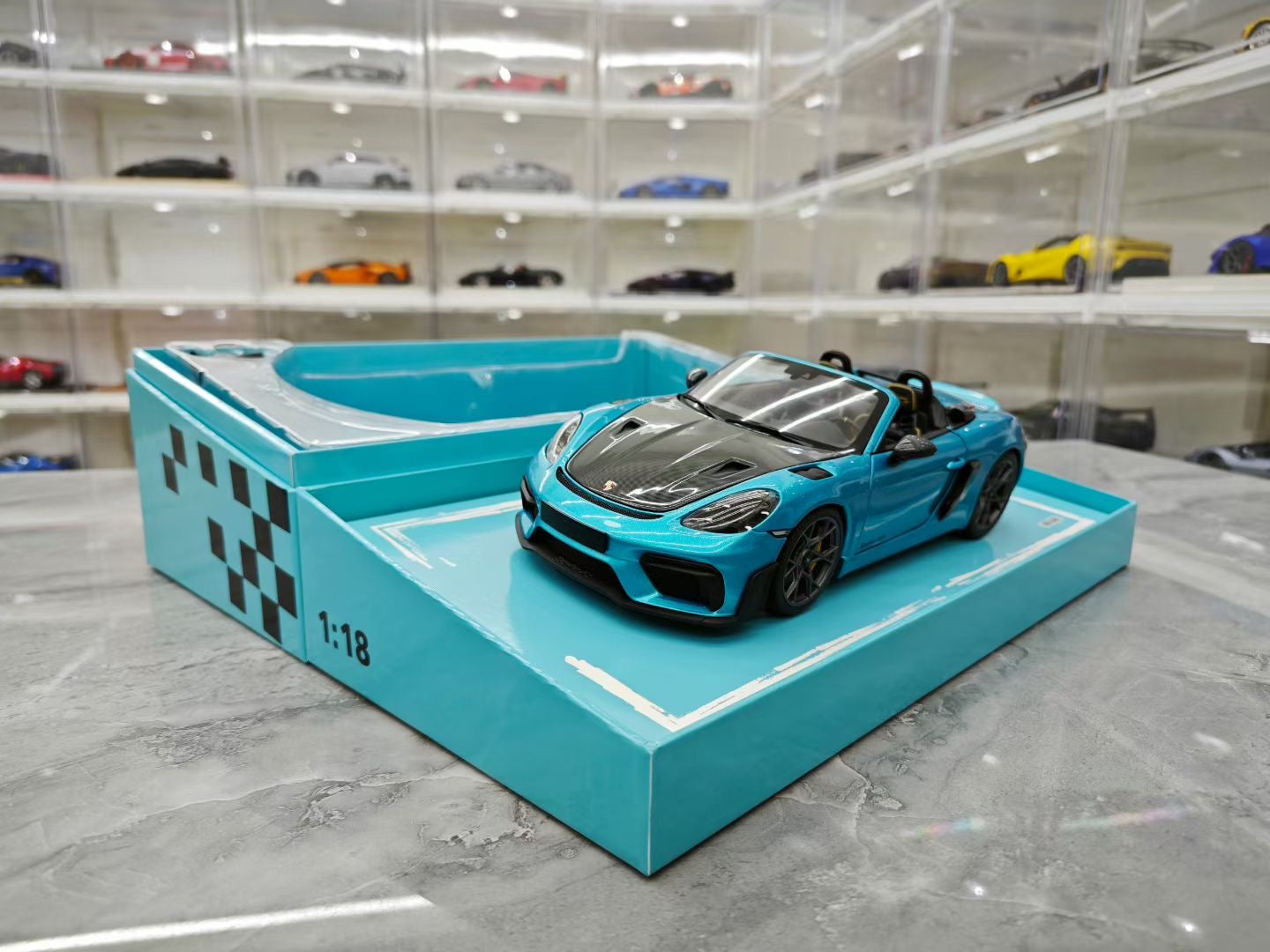 Minichamps 1/18 Porsche 718 SPYDER RS Convertible