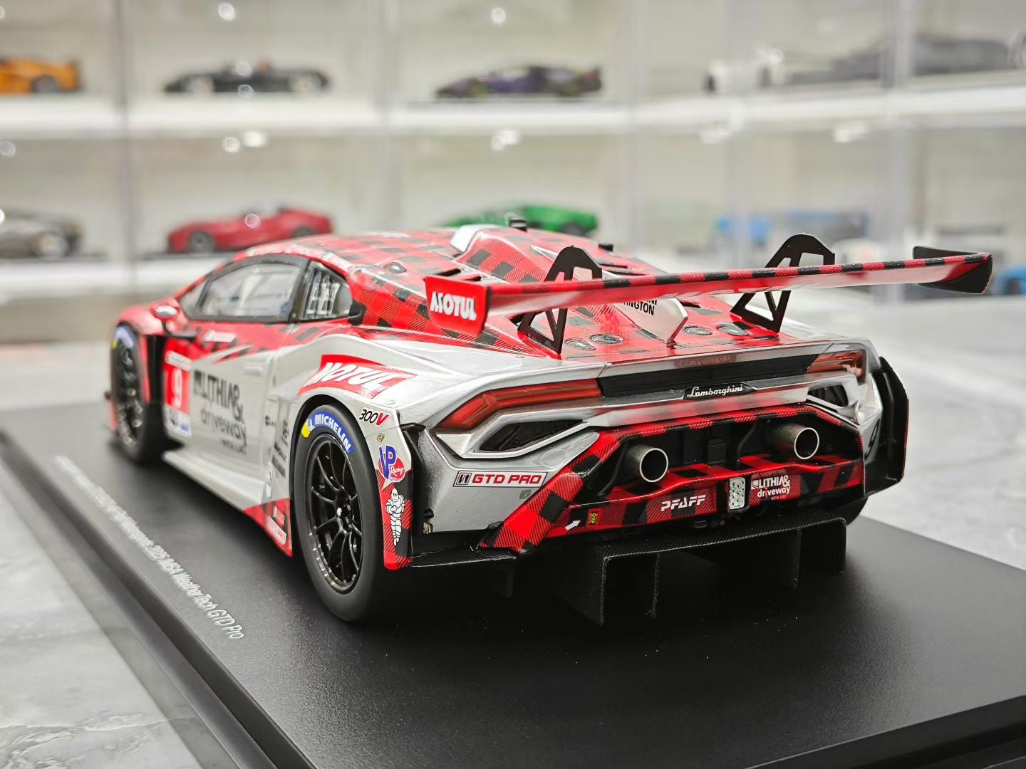 Topspeed 1/18 Lamborghini Huracan GT3 EVO2 #9