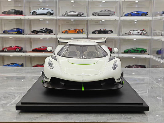 GT Spirit 1/8 Koenigsegg Jesko Resin