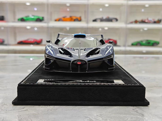 HH Model 1/18 Bugatti Bolide Fireball