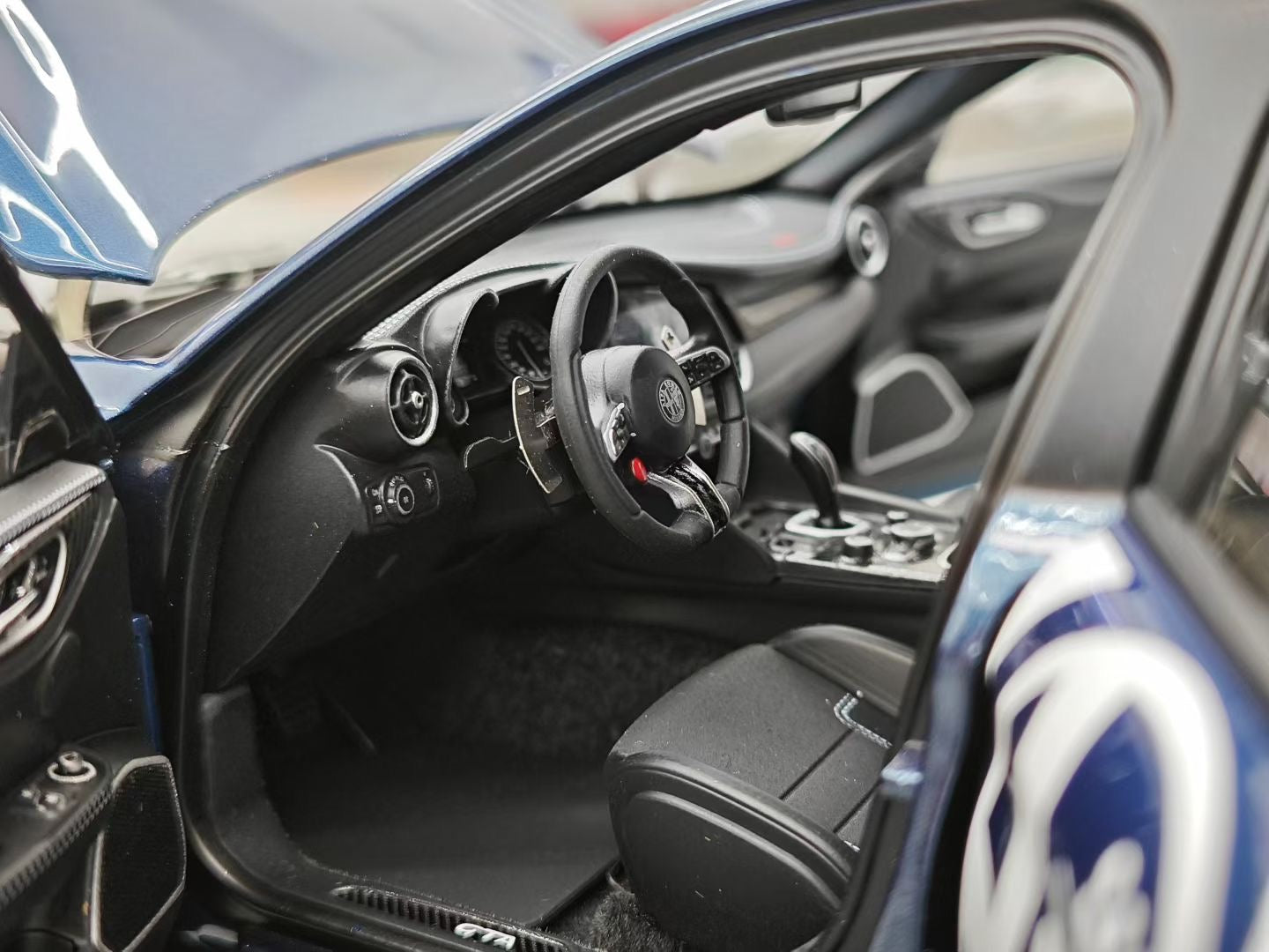 MH 1/18 Alfa Romeo Giulia GTAm