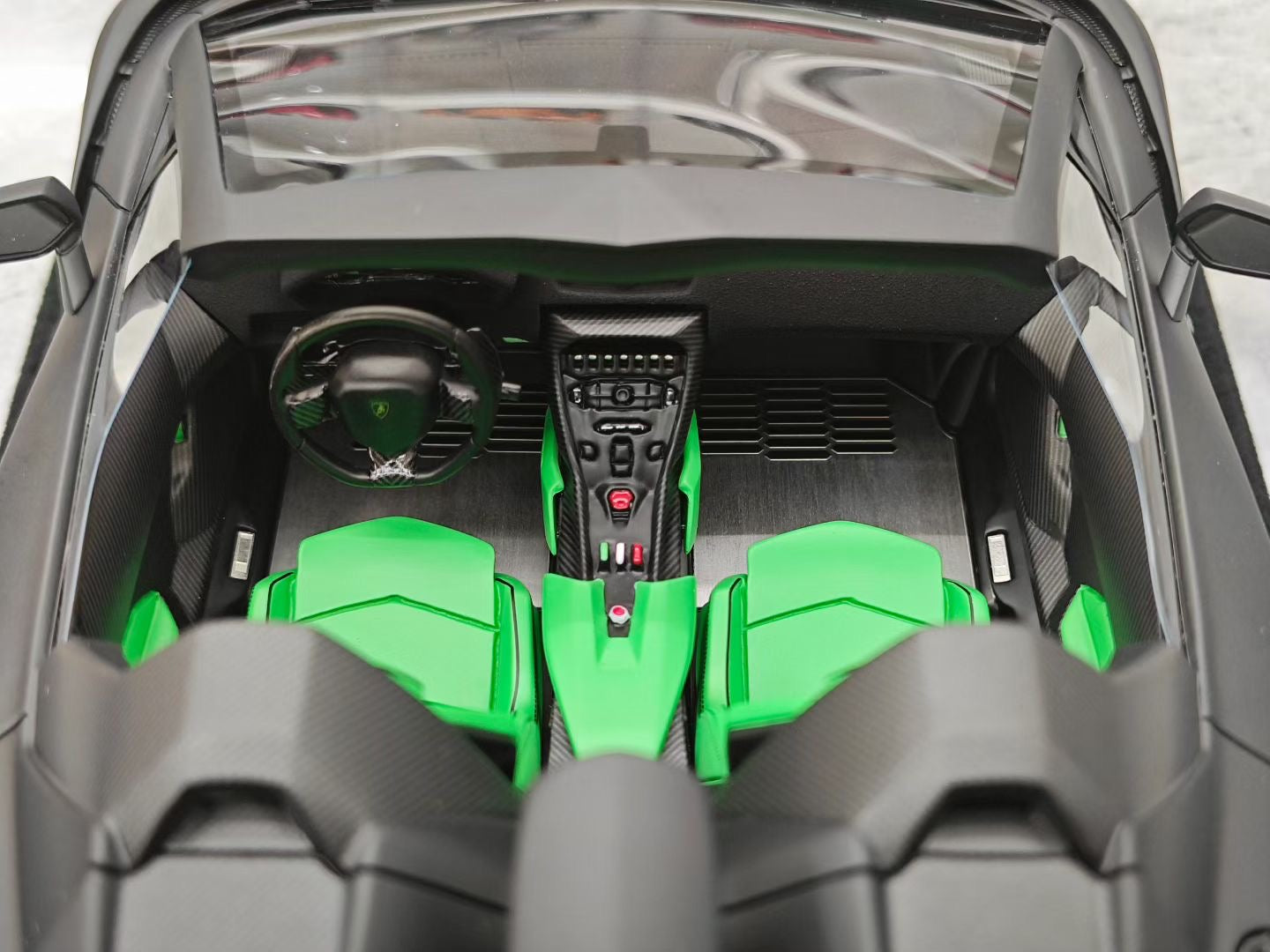 HH Model 1/18 Lamborghini Veneno Roadster