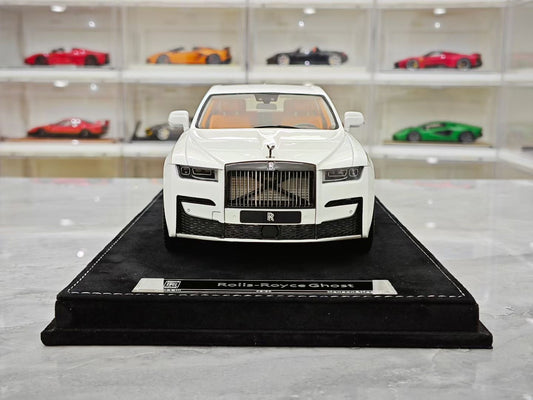 HH Model 1/18 Rolls-Royce Ghost BB Edition