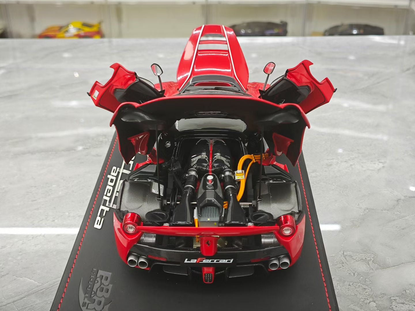 BBR 1/18 Ferrari LaFerrari Convertible Alloy Silver Wheels