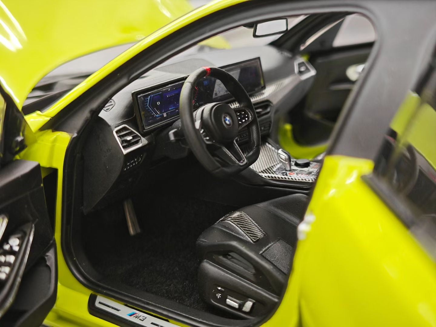 MINICHAMPS 1/18 2024 BMW M3 Alloy Full Open