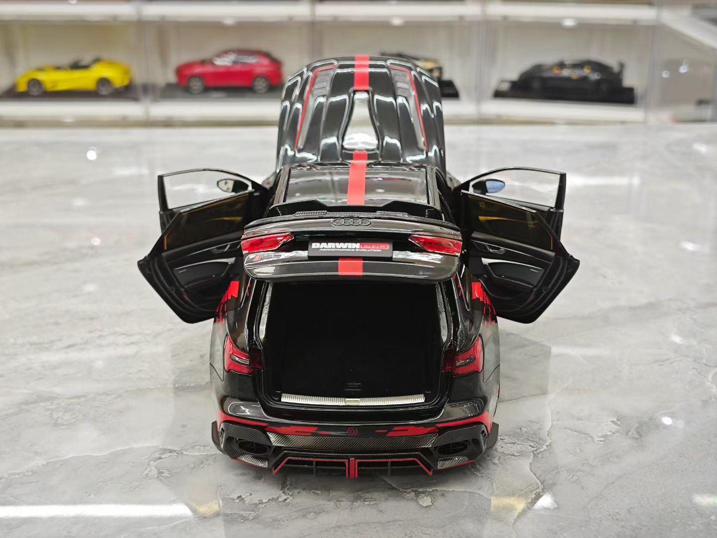 KiloWorks 1/18 Audi RS6 DarwinPRO Alloy (diecast model)