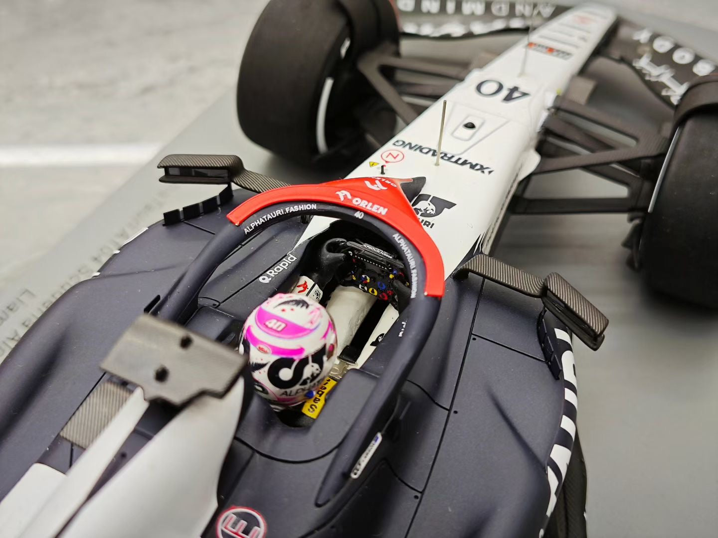 Spark 1/18 2023 Dutch Grand Prix AlphaTorri AT04 Liam Rawson F1