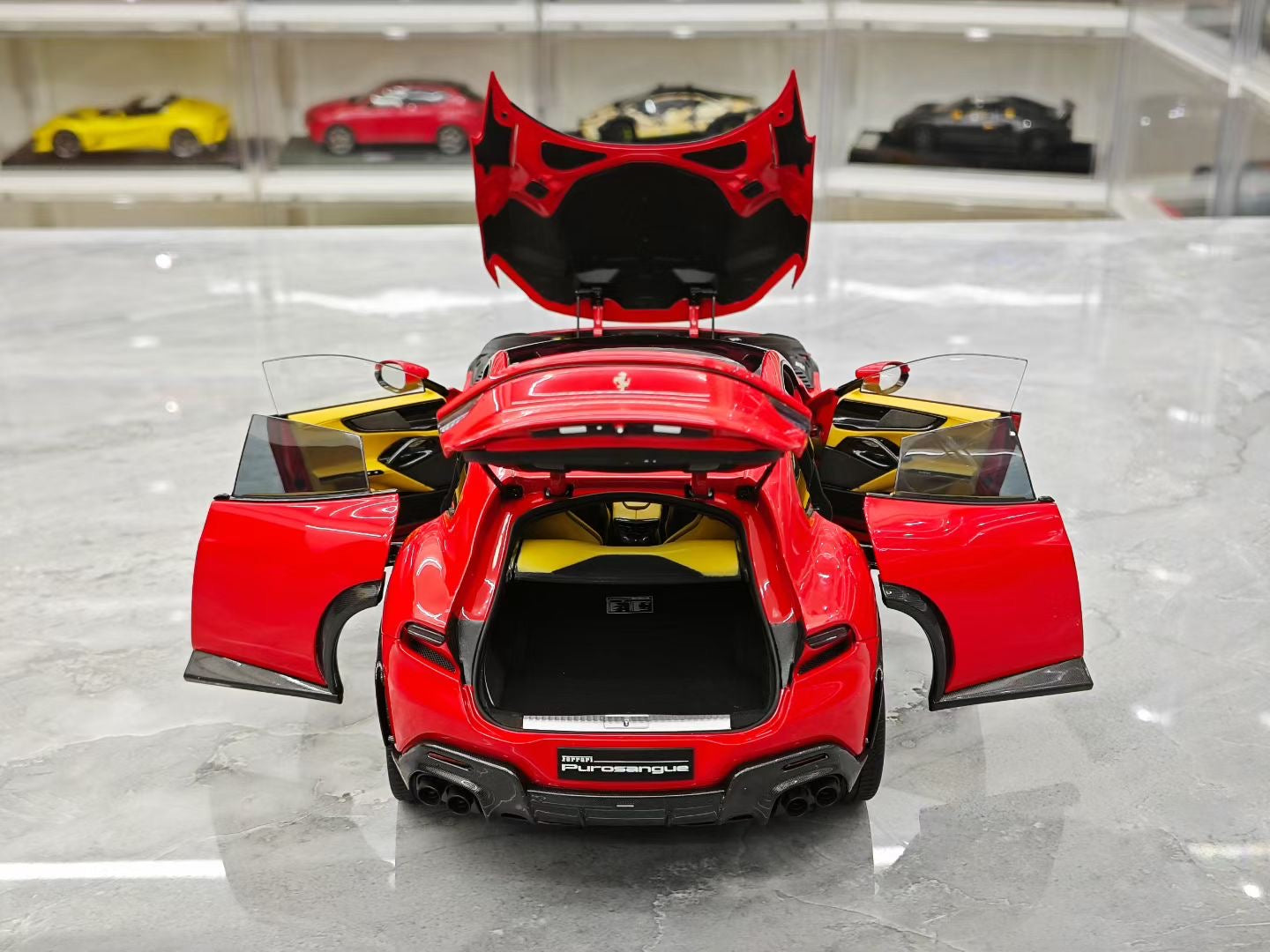 BBR 1/18 Ferrari FUV Purosangue (with sunroof)