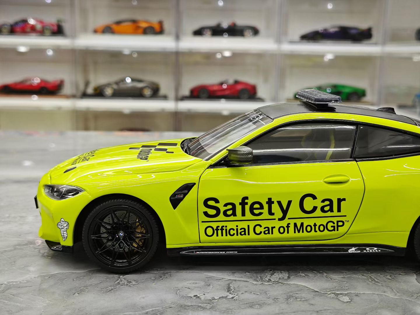 Minichamps  1/18 BMW M4 Competition