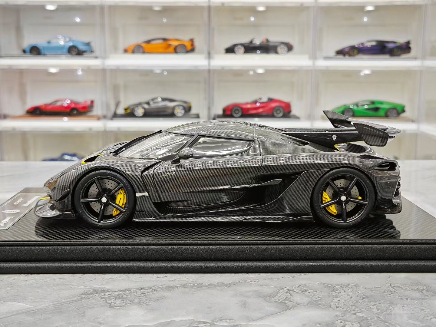 Frontiart 1/18 Koenigsegg Jesko Car Color