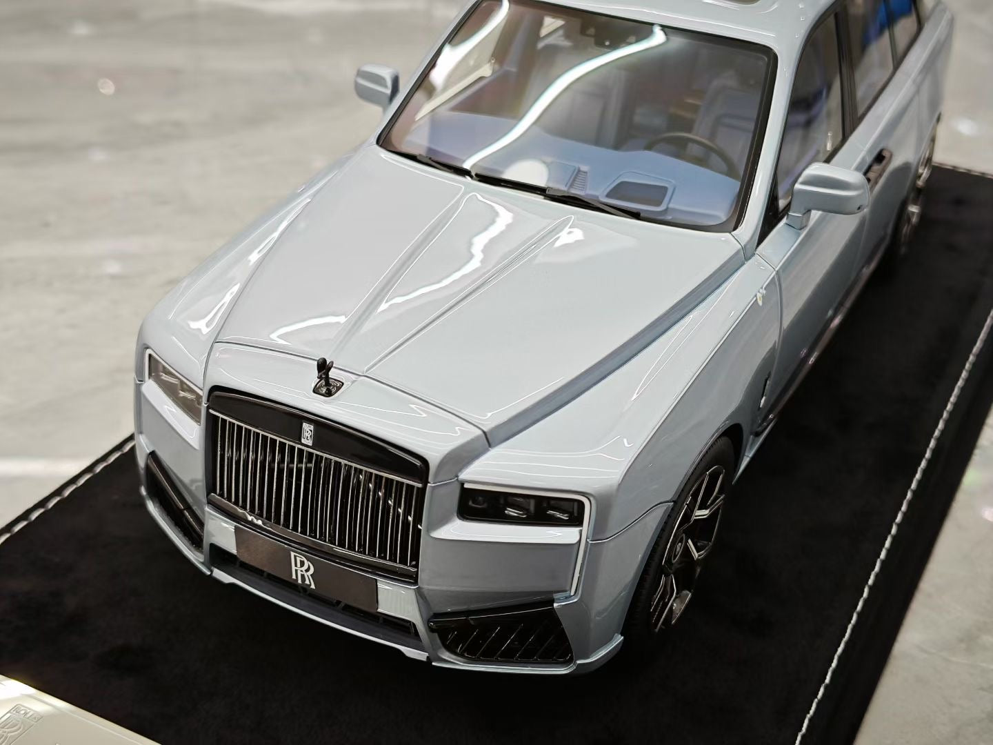 HH 1/18 Rolls-Royce Cullinan Second Generation BB Edition
