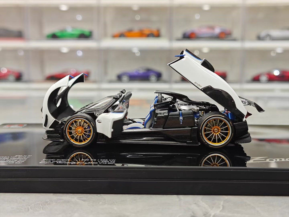 LCD Pagani Zonda HP Barchetta – 1:43 scale die-cast model with fully opening parts