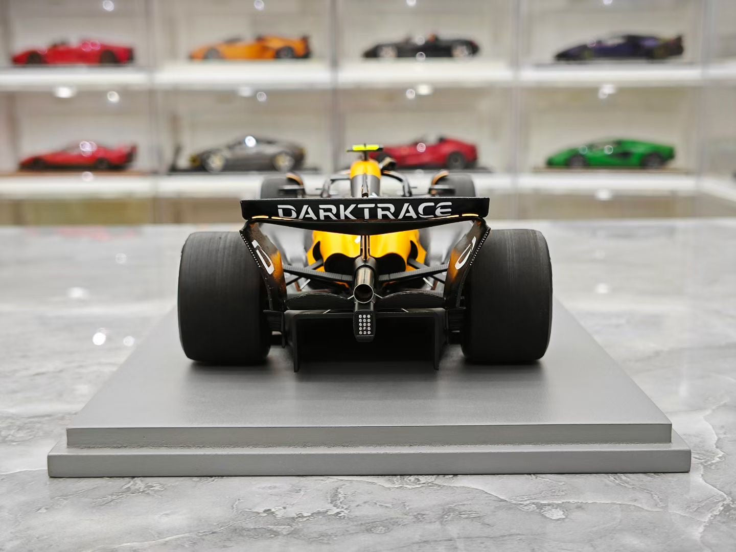 Spark 1/18 2024 Abu Dhabi Grand Prix Winner MCL38 Norris F1