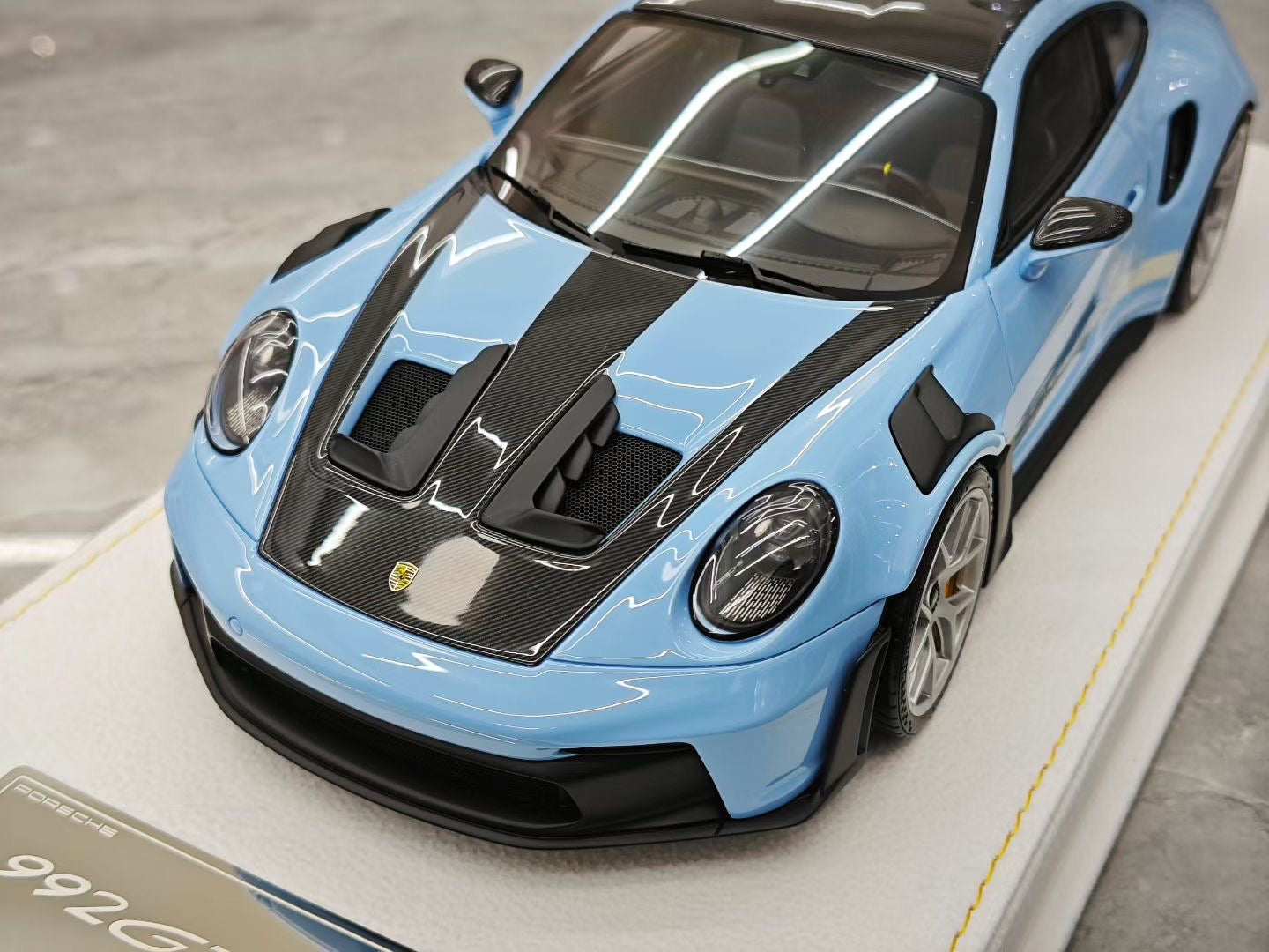 HH Model 1/18 Porsche 992.1 GT3 RS