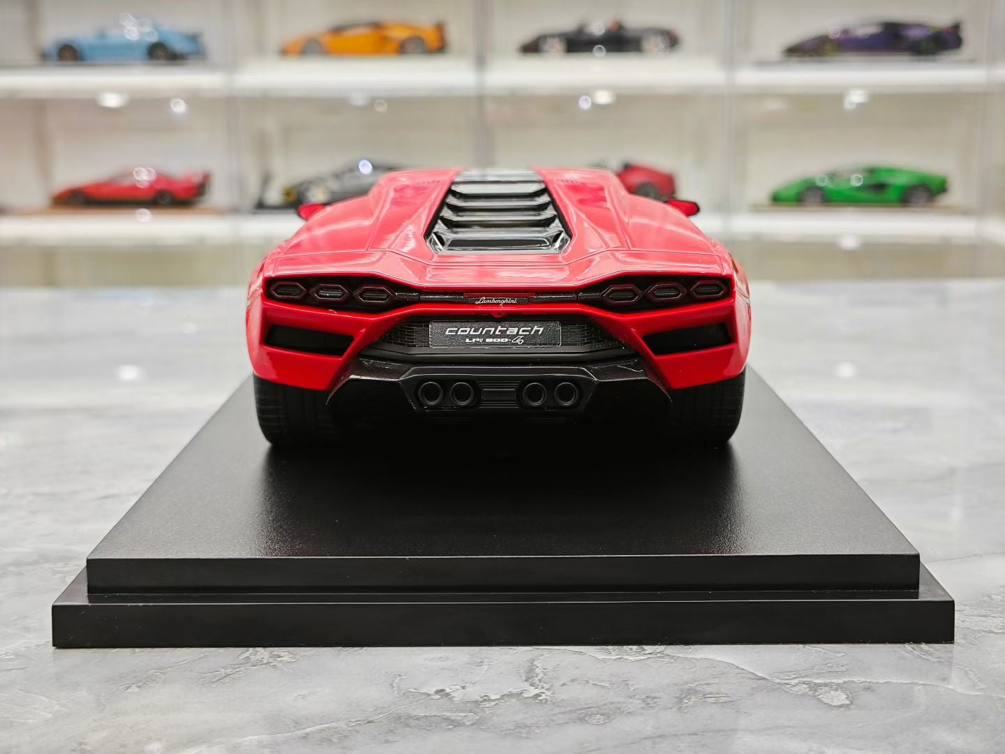 Topspeed 1/18 Lamborghini LP800-4