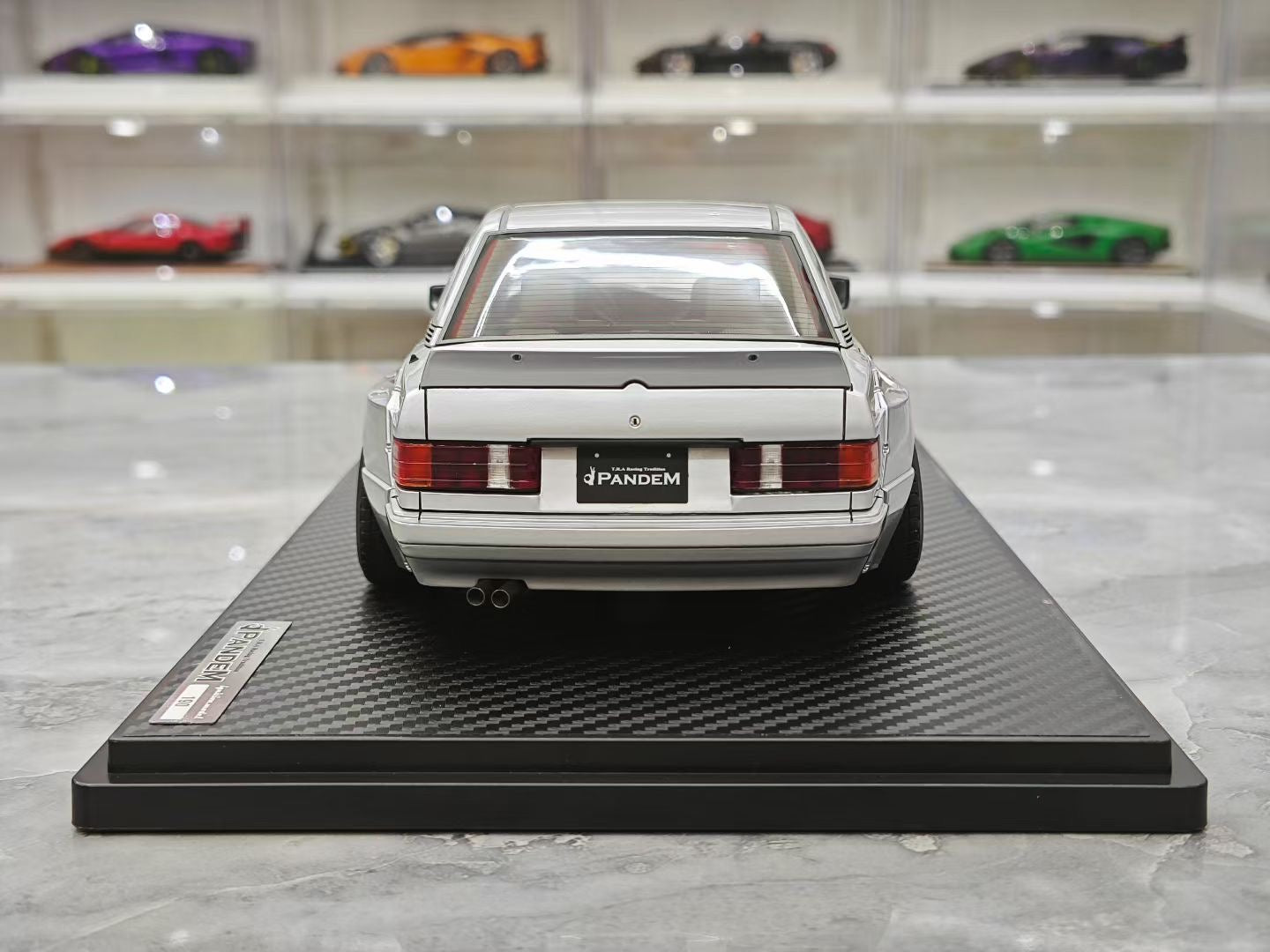 IG 1/18 Mercedes Pandem 190 JDM