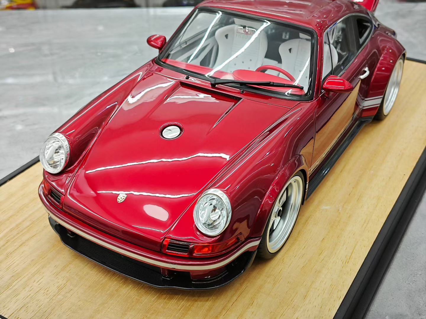 IVY 1/12 Porsche 911 Singre DLS