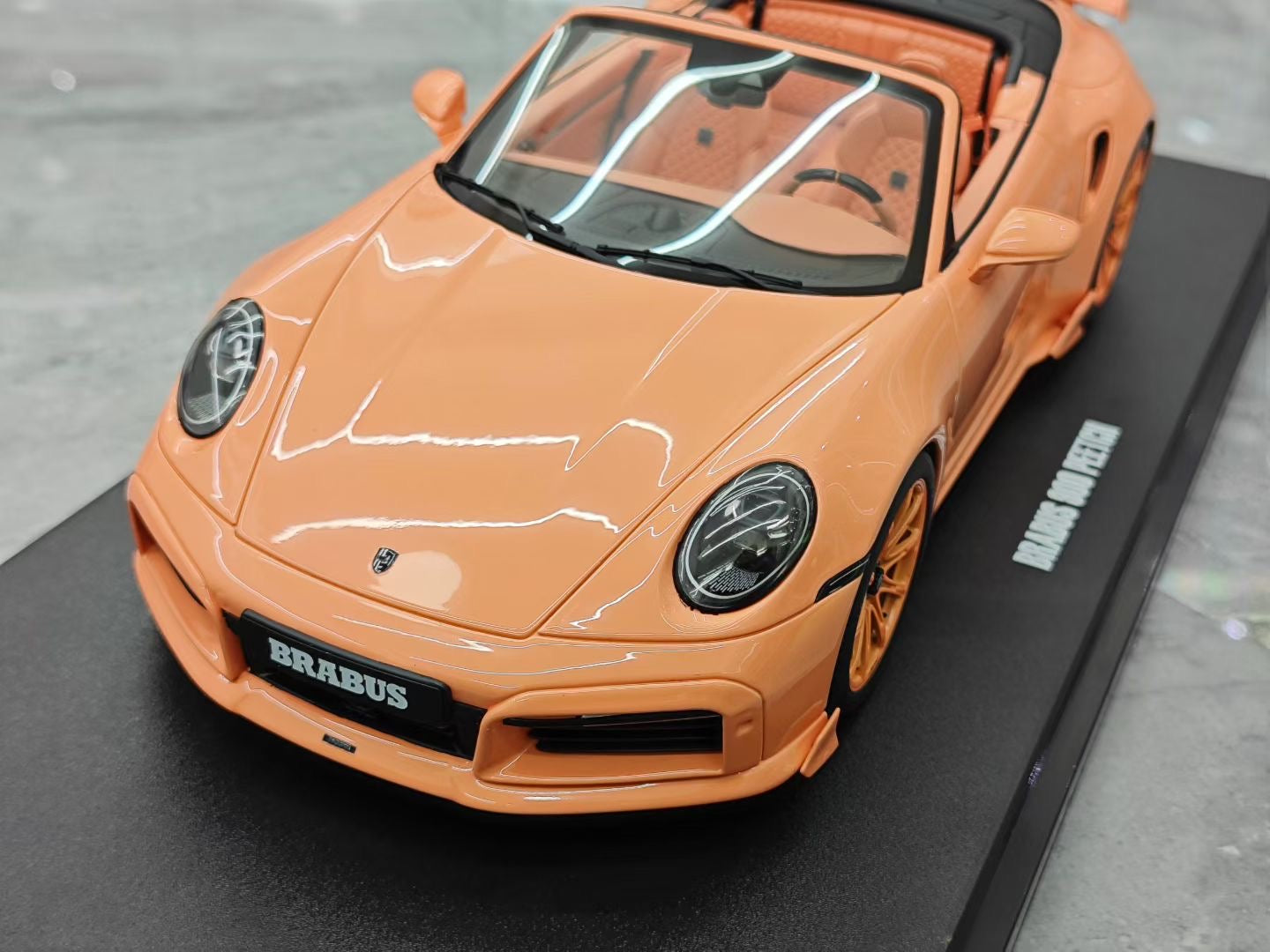 GT Spirit 1/18 Porsche Brabus 900 Resin