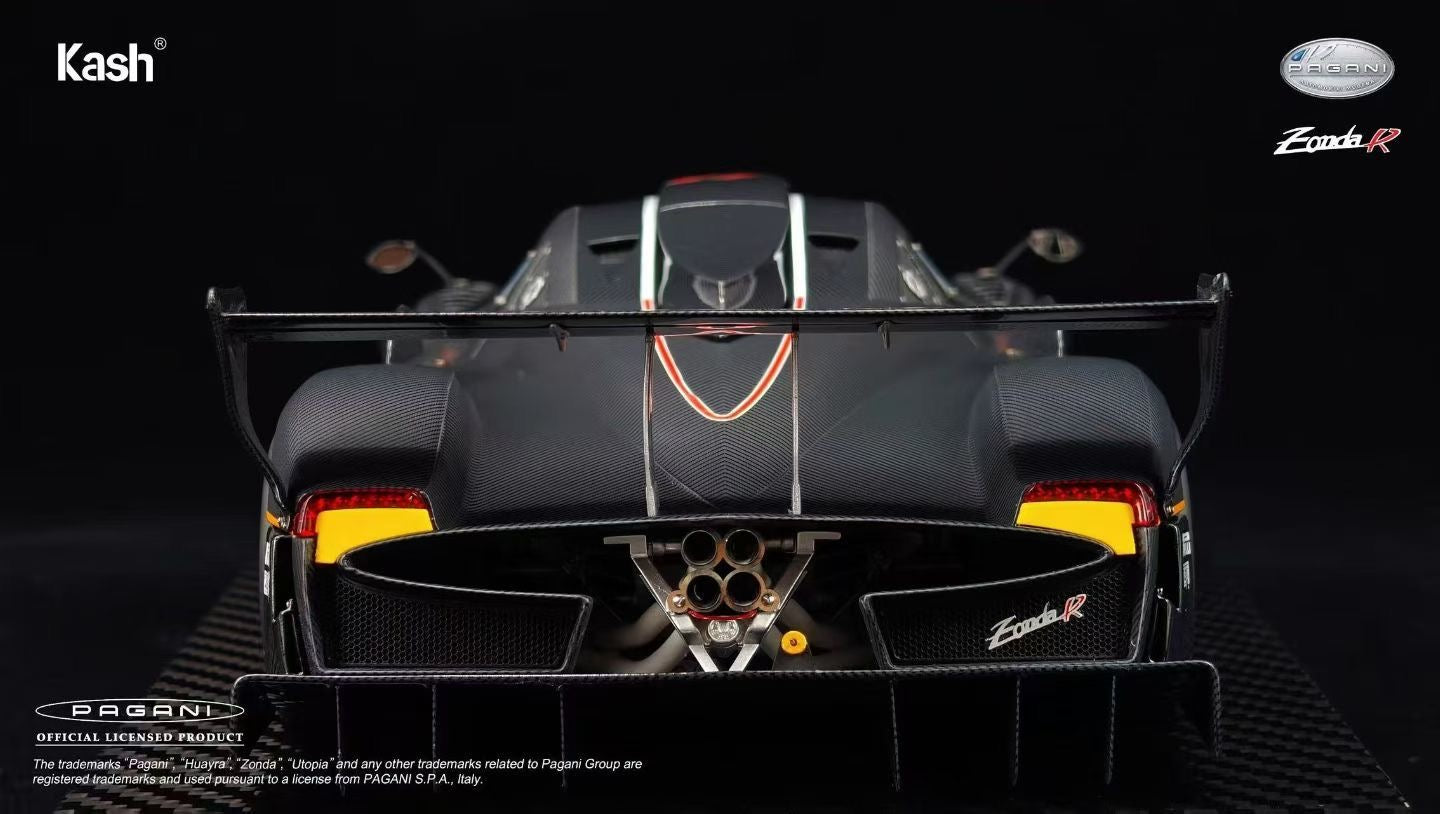 Kash Model proudly presents the 1/18 scale Pagani Zonda R matte carbon fiber black model