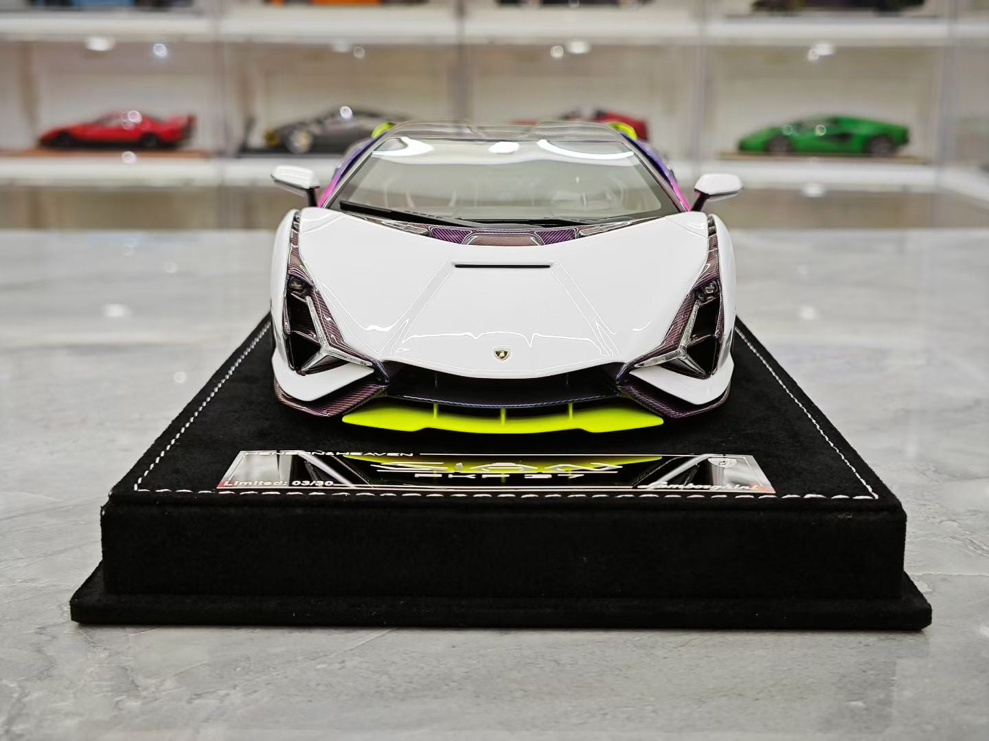 HH Model 1/18 Lamborghini Sian FKP 37