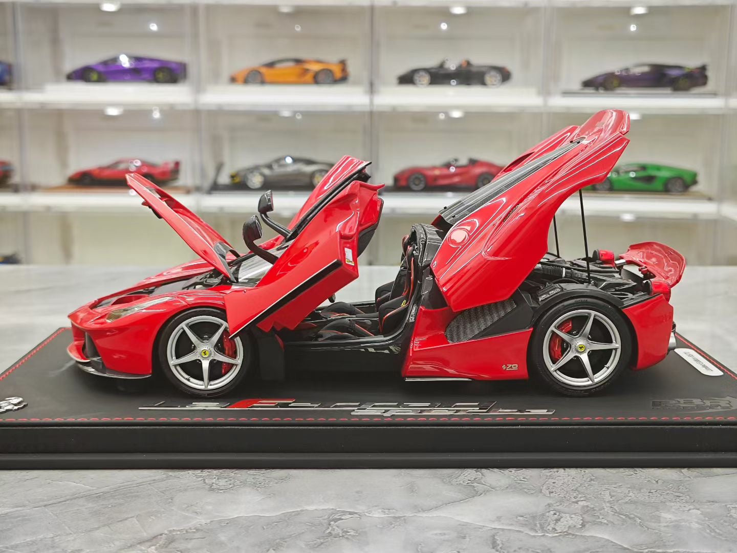 BBR 1/18 Ferrari LaFerrari Convertible Alloy Silver Wheels