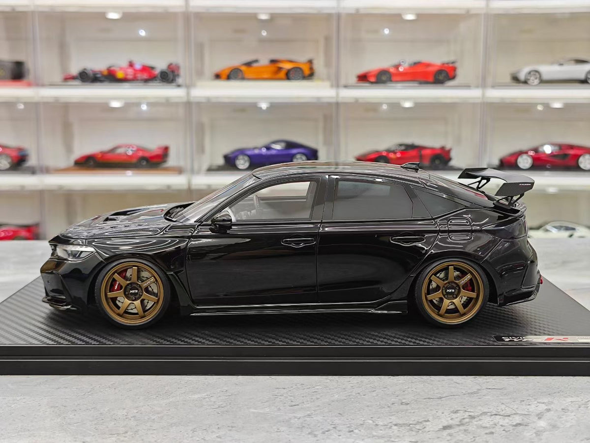 IG Honda Civic Type R (FL5) 1:18 Resin Model (IG3936)