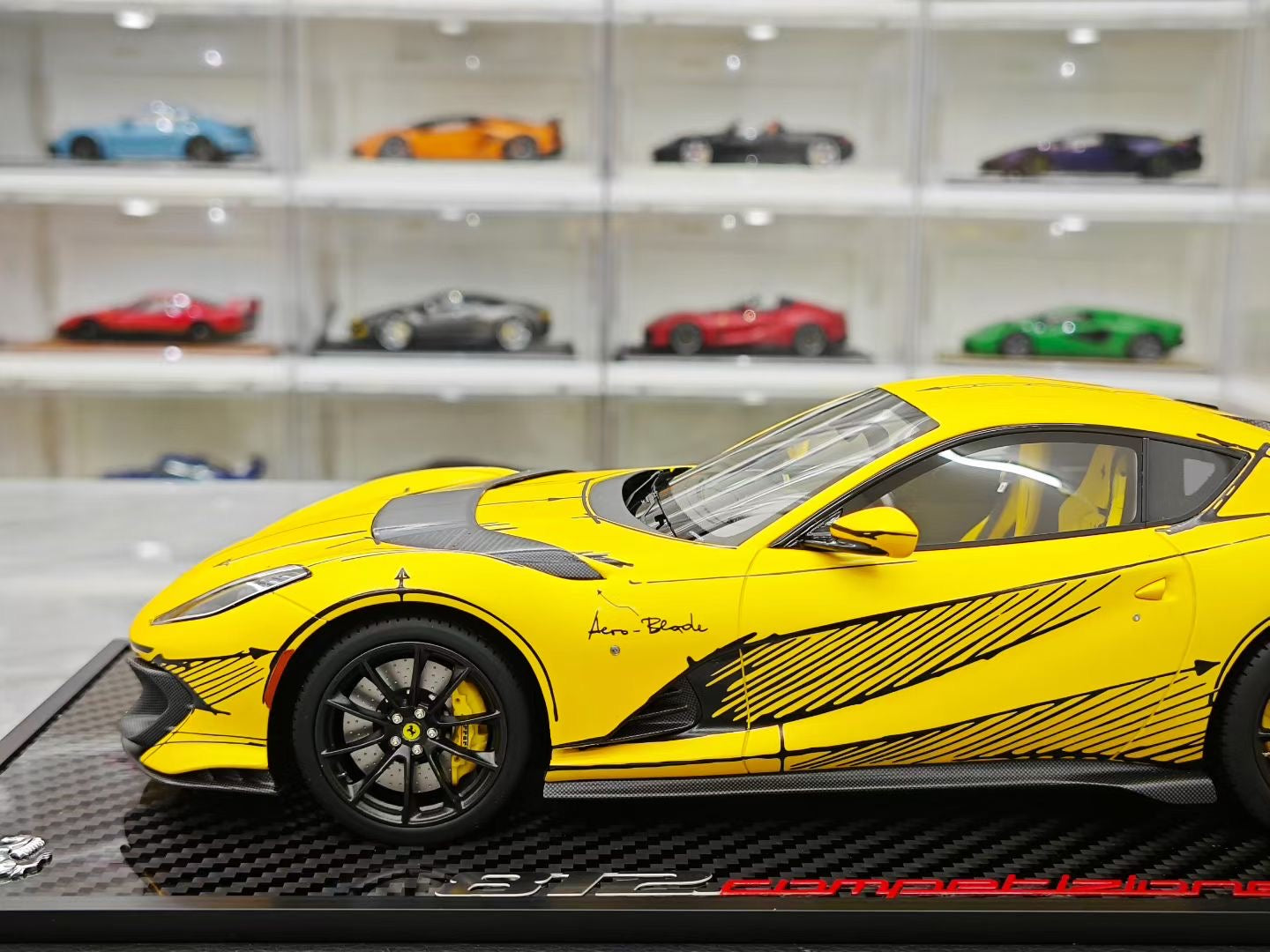 BBR 1/18 Ferrari 812 Competizione Sketch