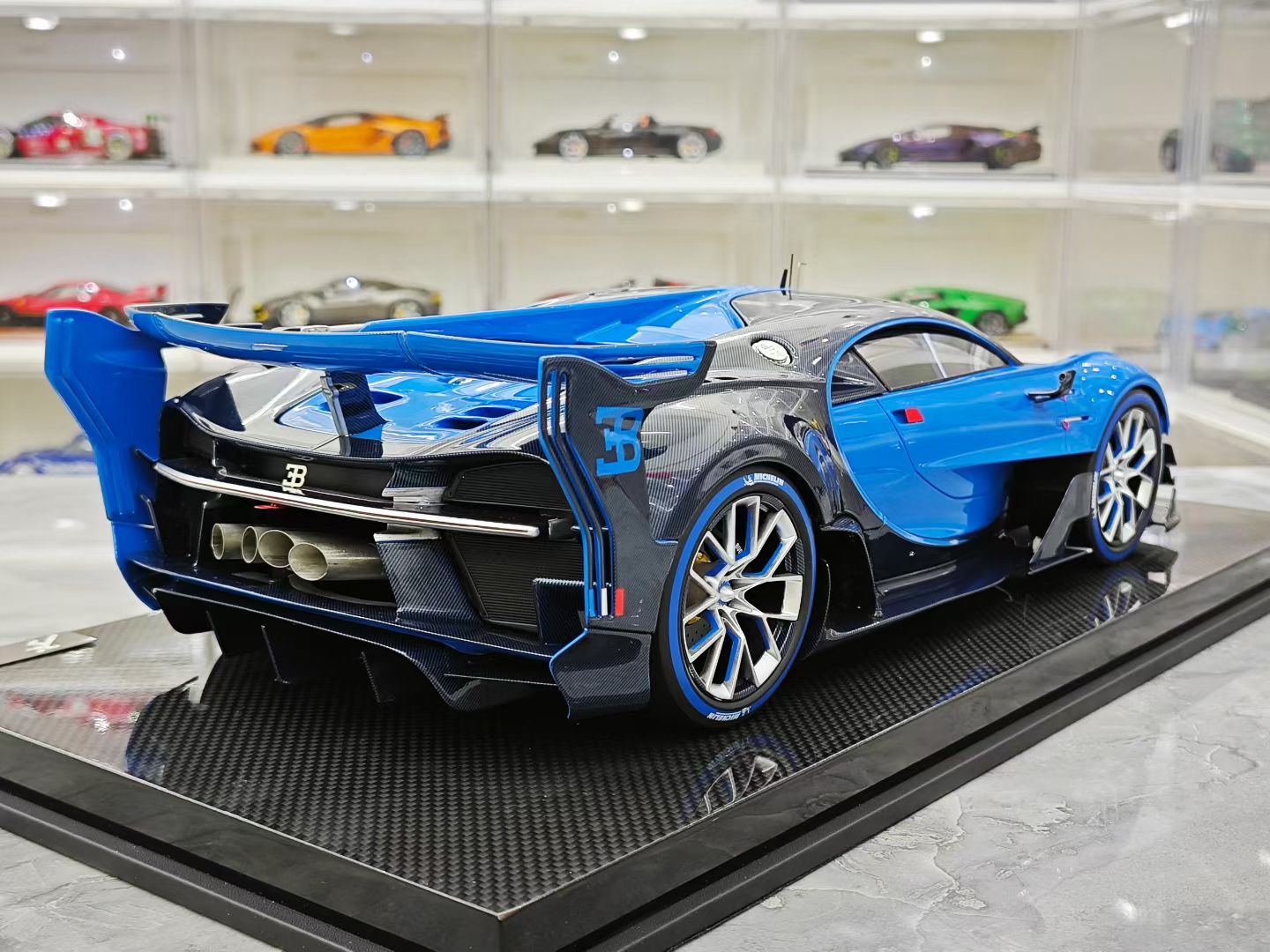 Runner 1/12 Bugatti Vision Gran Turismo Resin
