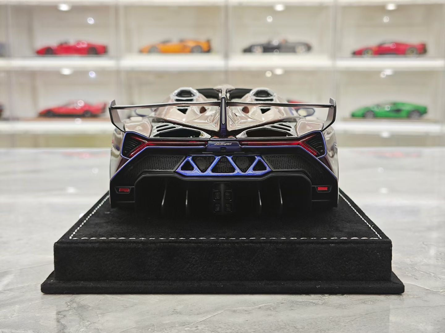 HH Model 1/18 Lamborghini Veneno Roadster