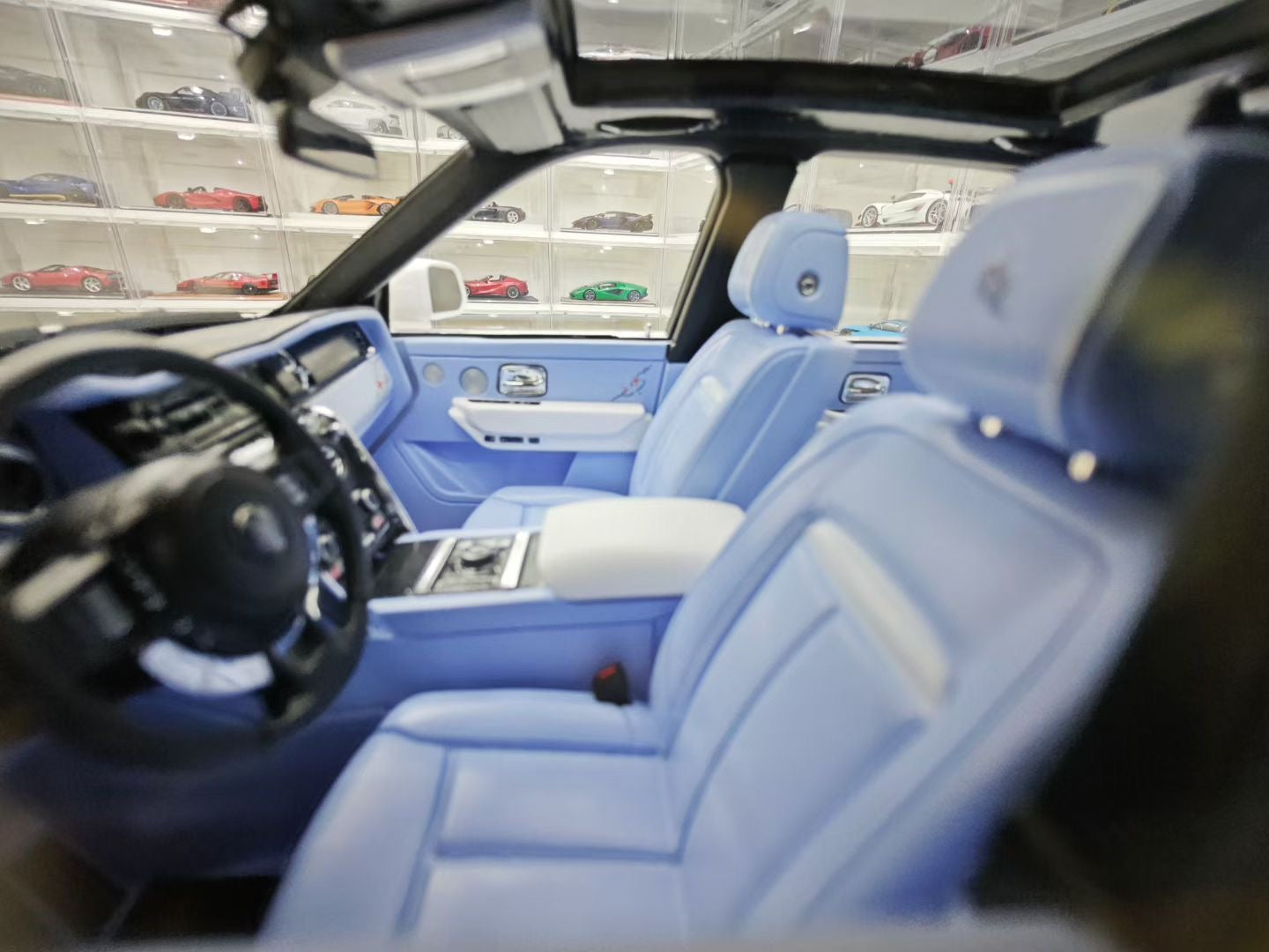 HH 1/18 Rolls-Royce Cullinan Second Generation BB Edition