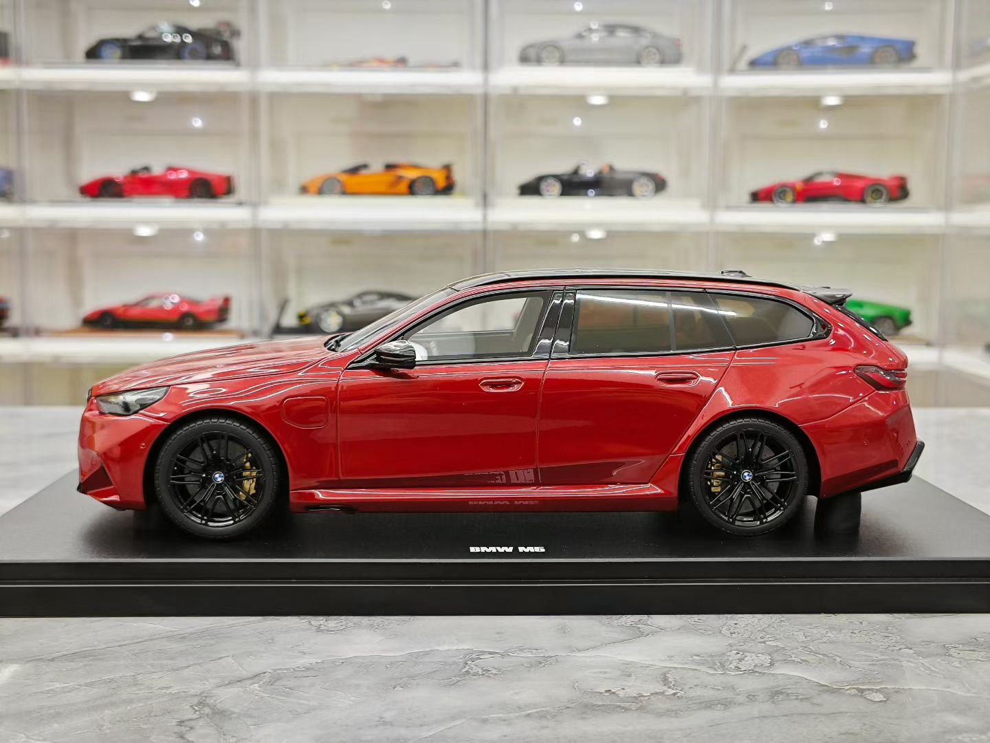 GT Spirit 1/18 BMW M5 Touring