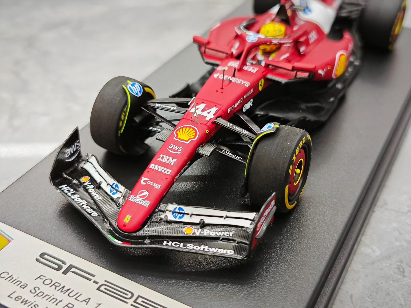 Looksmart 1/43 2025 Chinese Grand Prix Ferrari SF25 Hamilton F1
