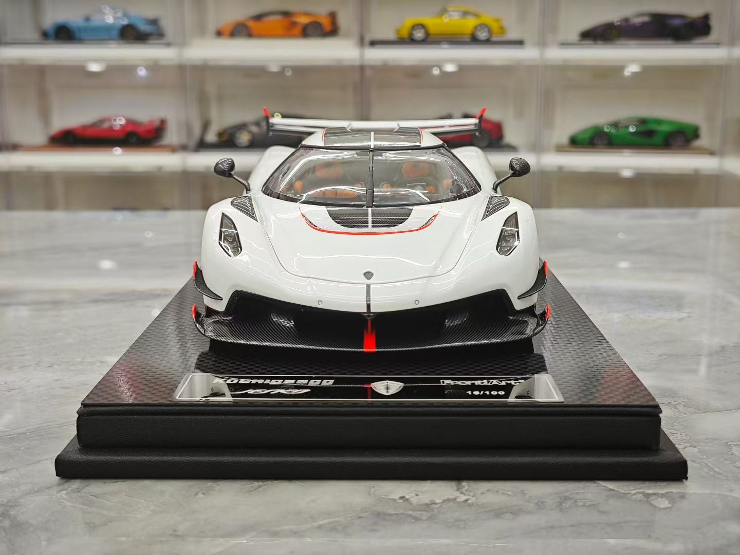 Frontiart 1/18 Koenigsegg Jesko