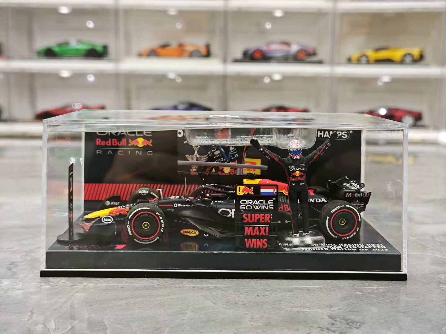 Minichamps 2025 Italian GP (Monza) Red Bull RB21 – Max Verstappen – F1 Special Edition 1:43