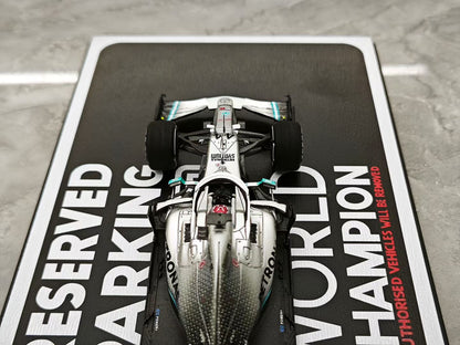 Spark 1:43 scale Mercedes W10 (2019 US Grand Prix, Hamilton) –