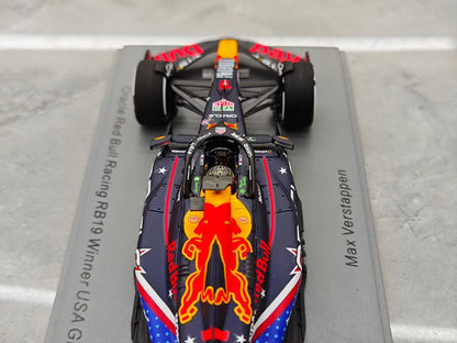 Spark 1:43 Red Bull RB19 (Verstappen) – 2023 US GP Special Livery (Winner)