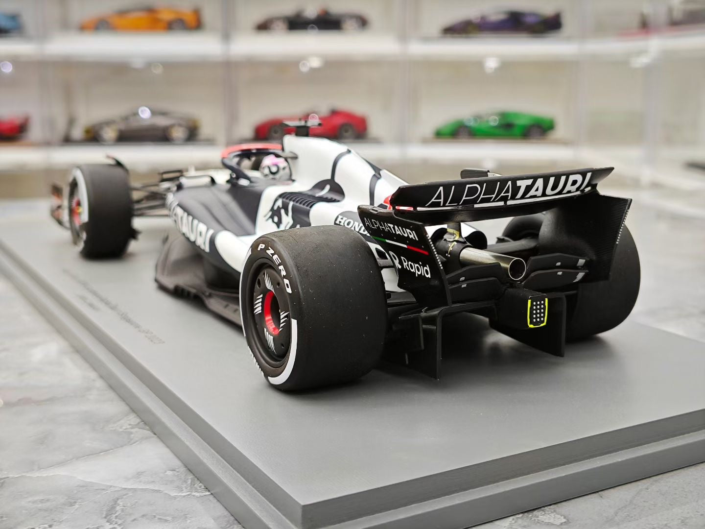 Spark 1/18 2023 Dutch Grand Prix AlphaTorri AT04 Liam Rawson F1