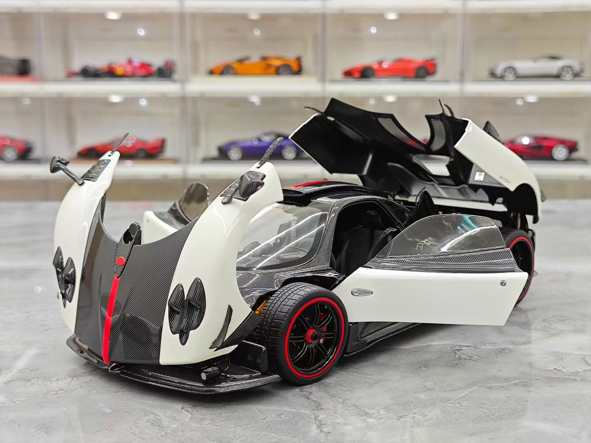 AR Pagani Zonda Cinque Special Edition 1:18 Die-cast Model