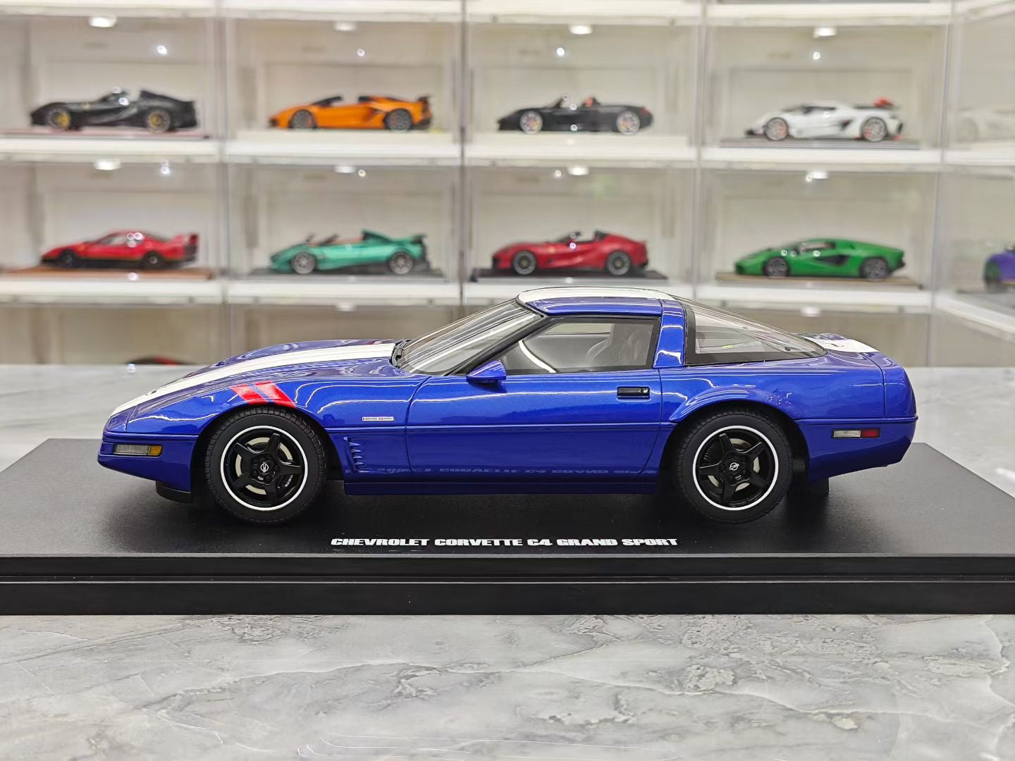 GT Spirit 1/18 Chevrolet Corvette C4 Resin