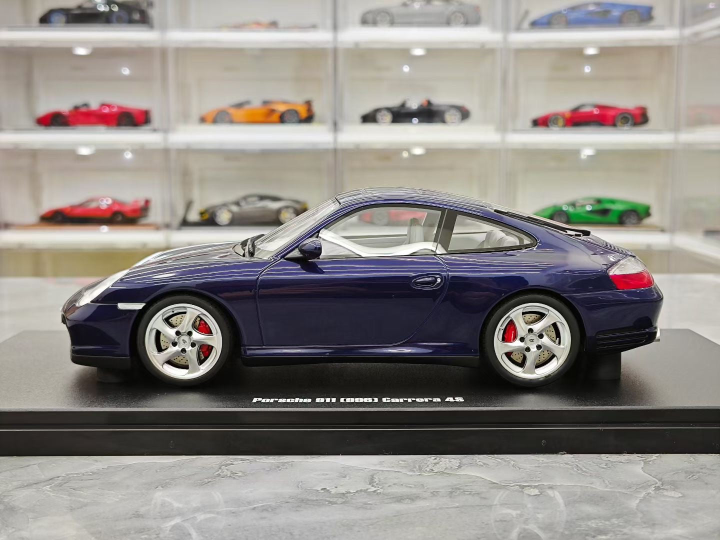 GT Spirit 1/18 Porsche 911 996.2 Carrera 4S
