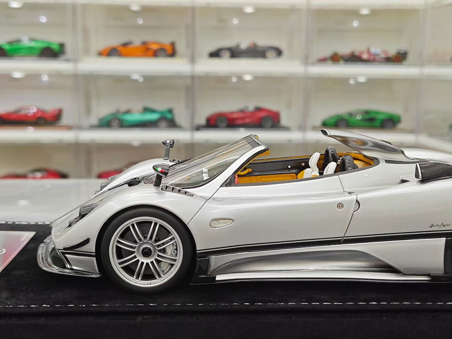 HH Model 1/18 Pagani Zonda Cinque