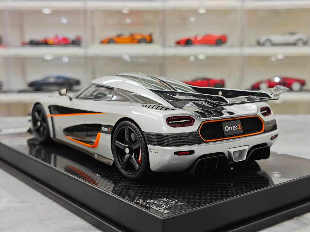 BBA Model Koenigsegg One:1 1:18 Resin Model