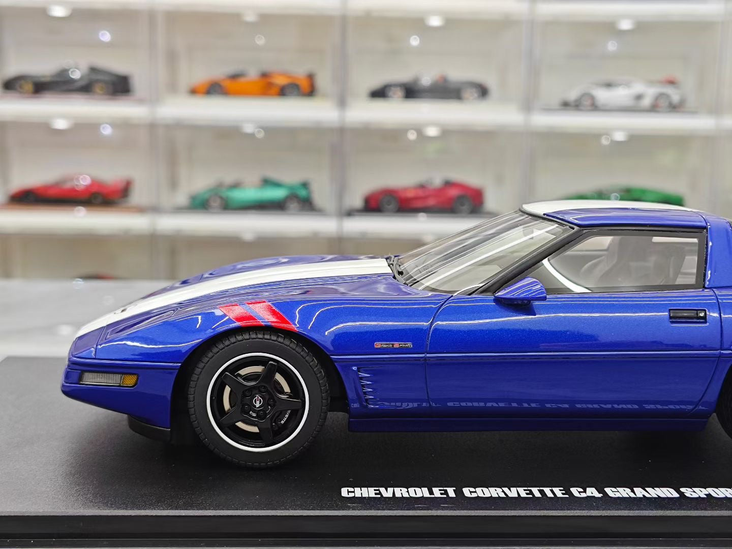 GT Spirit 1/18 Chevrolet Corvette C4 Resin
