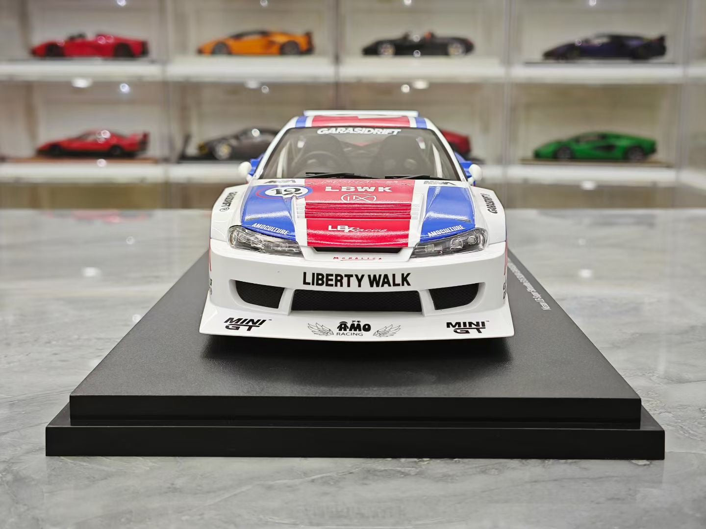 Topspeed 1/18 Nissan S15 Silvia