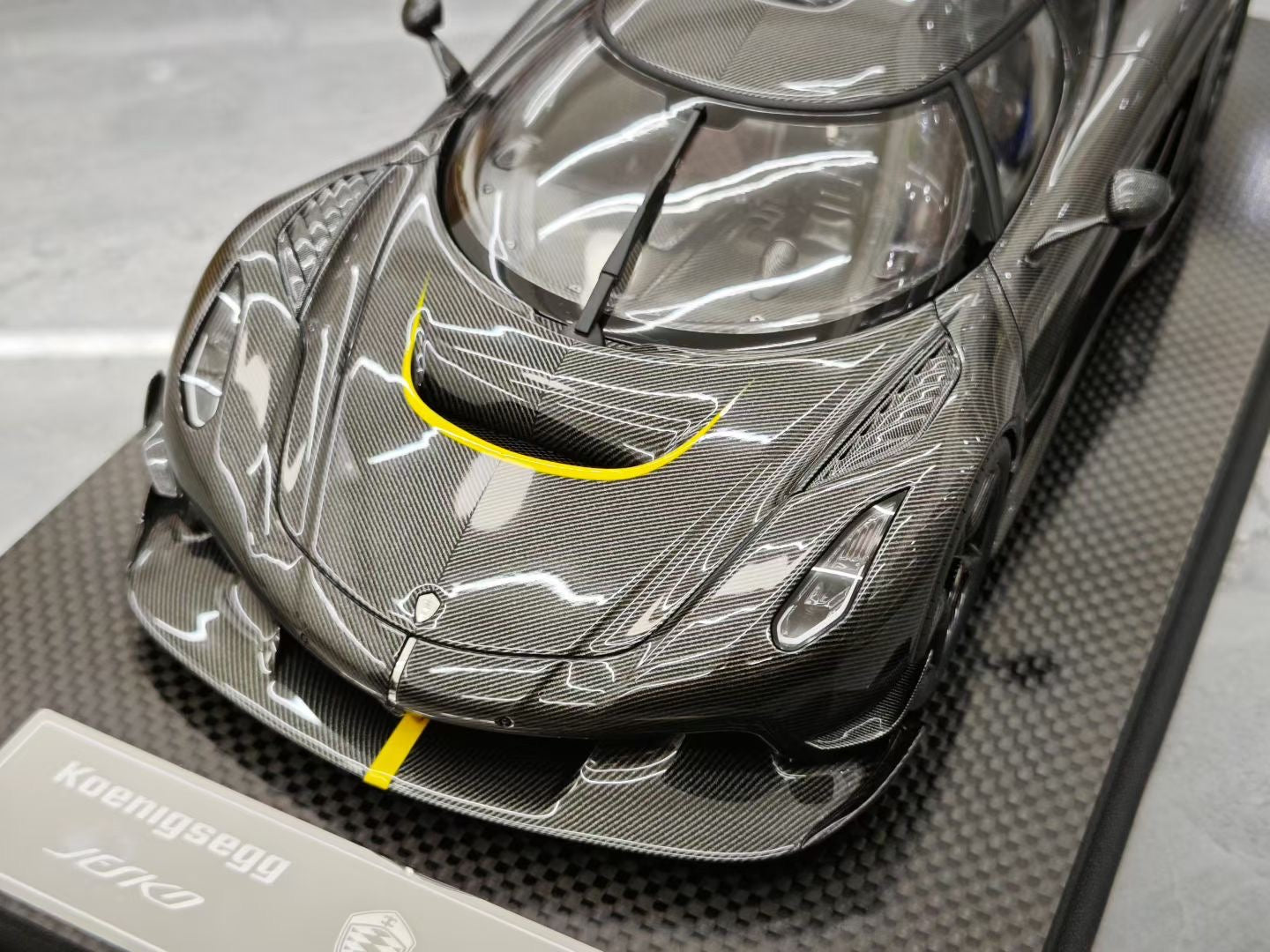 Frontiart 1/18 Koenigsegg Jesko Car Color