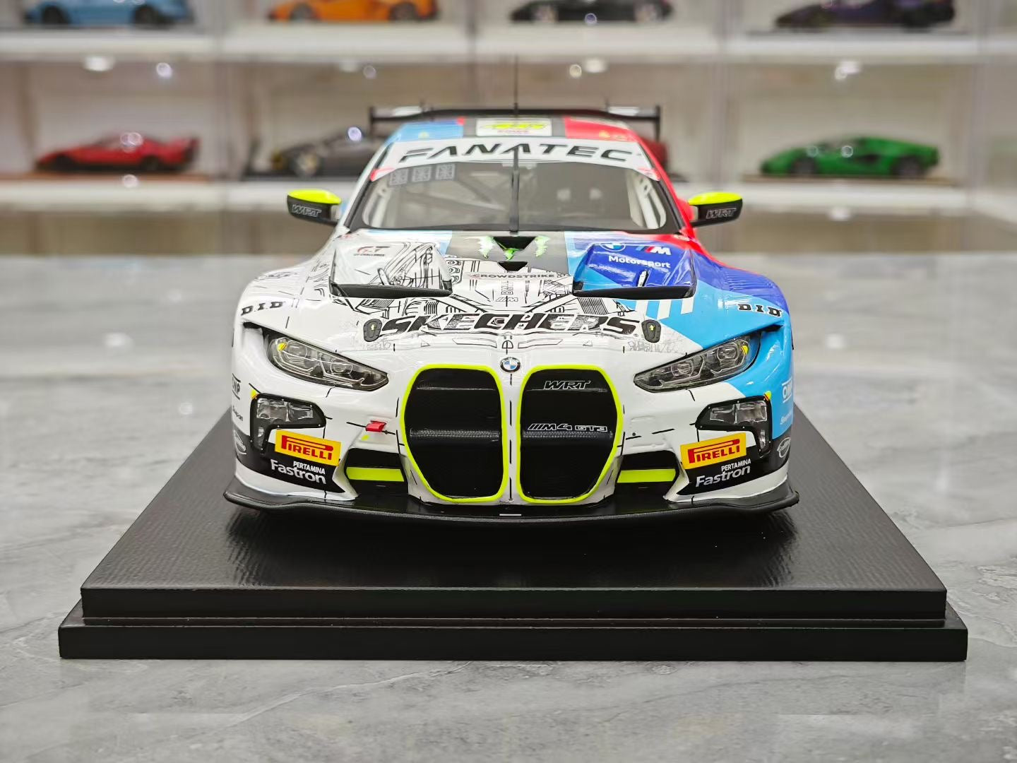 Spark 1/18 2024 Le Mans BMW M4 GT3