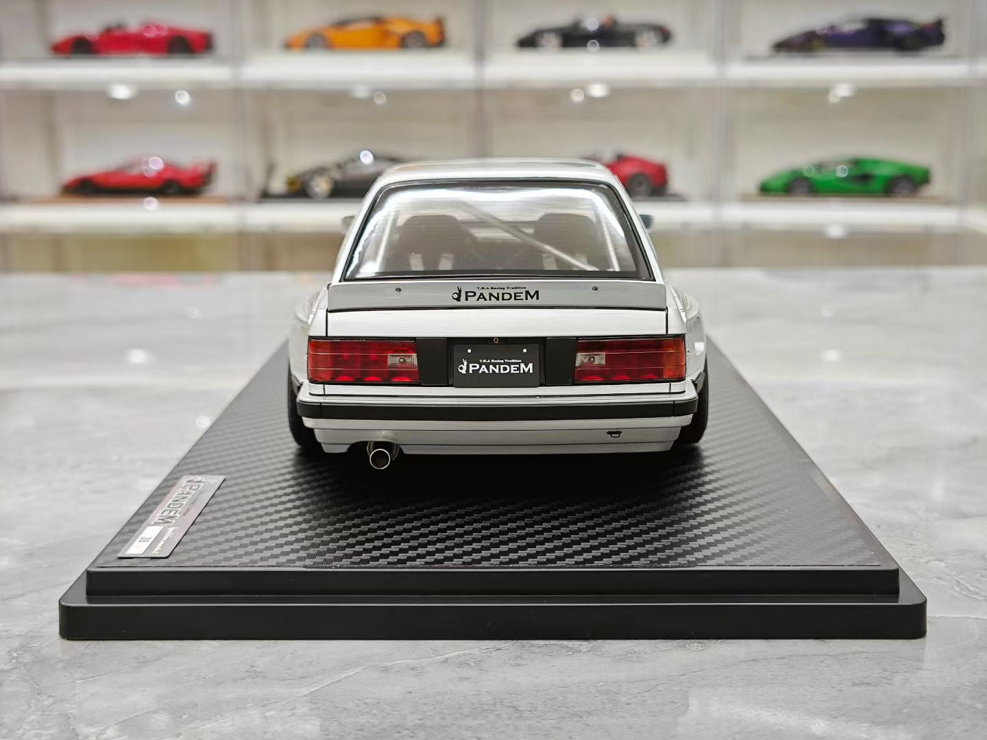 IG 1/18 BMW M3 E30 PANDEM JDM