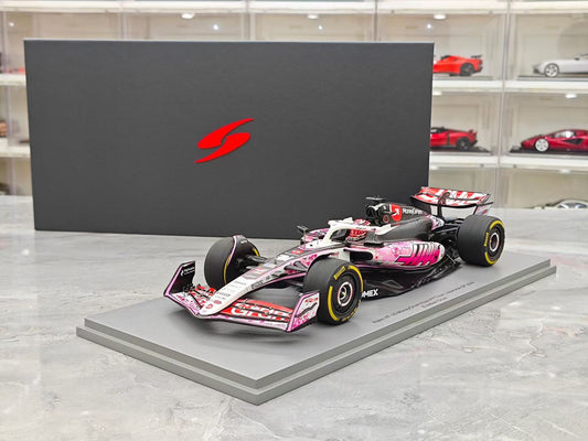 Spark 2025 Japanese GP – Haas VF-25 (Sakura Special Livery) – Ocon F1 – 1:18 Scale
