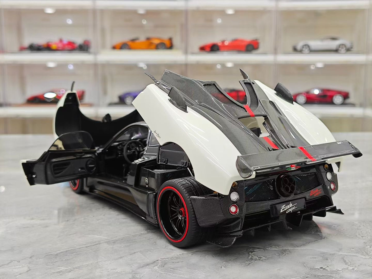 AR Pagani Zonda Cinque Special Edition 1:18 Die-cast Model