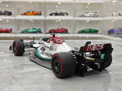 Minichamps 1:18 2022 Spanish Grand Prix W13 – Russell (F1 Diecast)